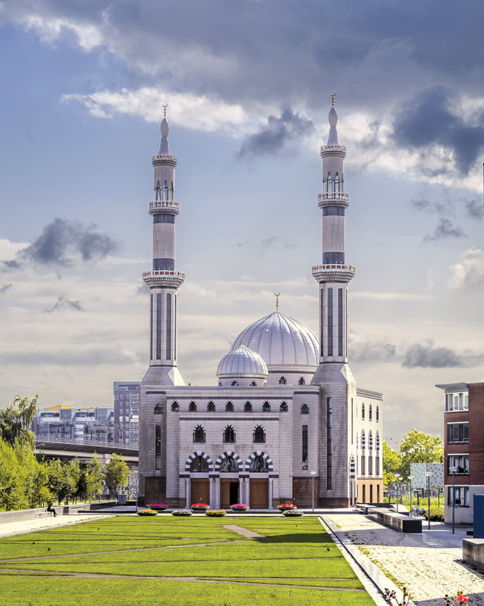 معمار المساجد مجلة القافلة